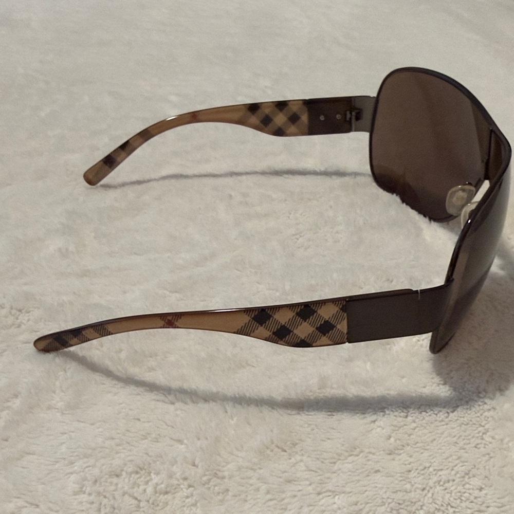 Burberry Brown Shield Sunglasses - Picture 3 of 4